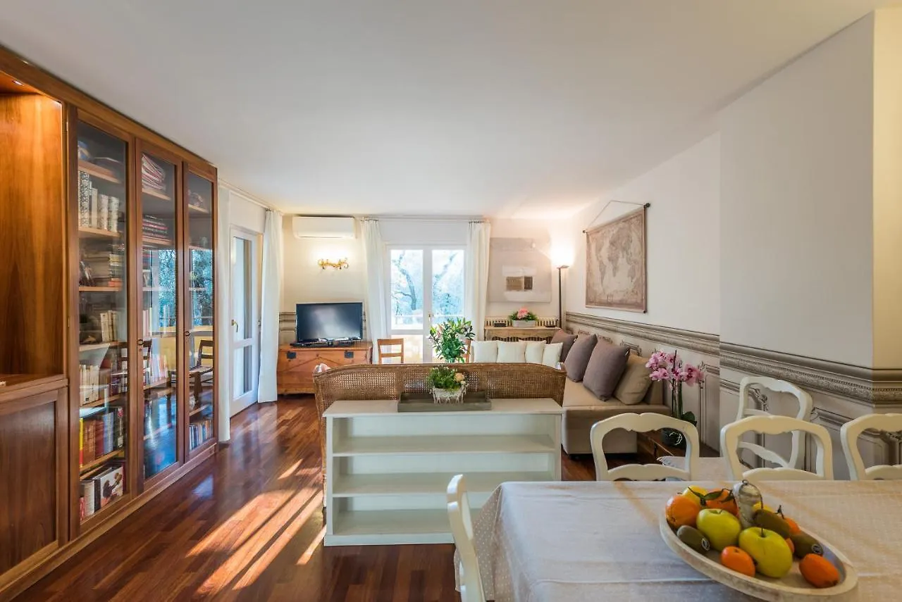 Casa Ortensia مالتشيزينيه شقة